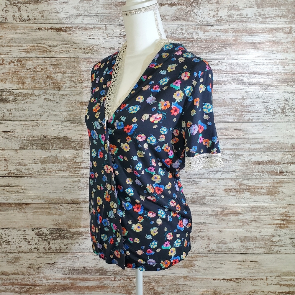 PAUL & JOE Painted Rose Denise Button Top - Picture 3 of 13